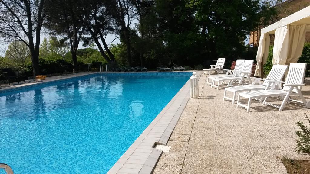 Hotel Ristorante Sole Múggia Kültér fotó
